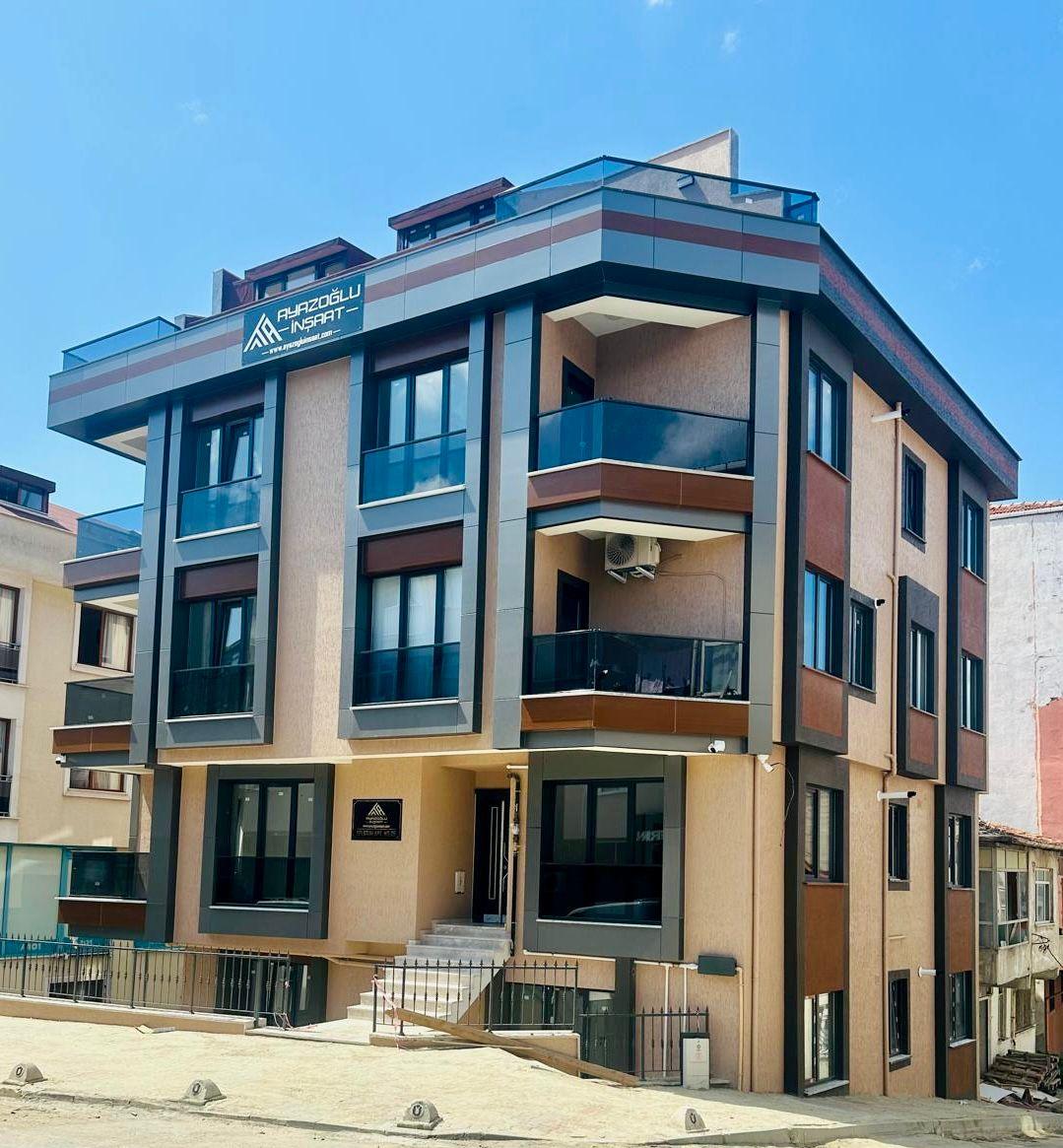 WhatsApp Image 2025-12-08 at 21.18.21 (1)